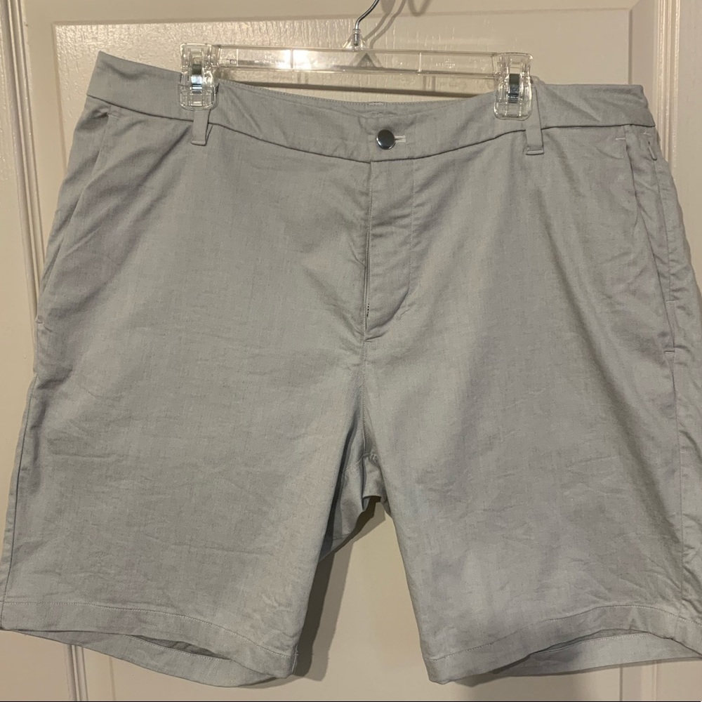 Gray Lulu Lemon commission shorts 38 waist